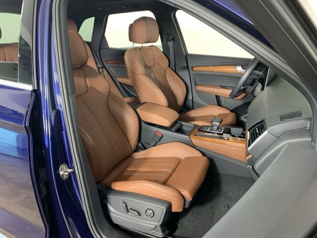 Used 2023 Audi Q5 2.0T Prestige w/ Prestige Package AWD/4WD image 39