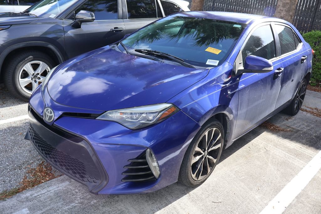 Used 2017 Toyota Corolla SE image 2