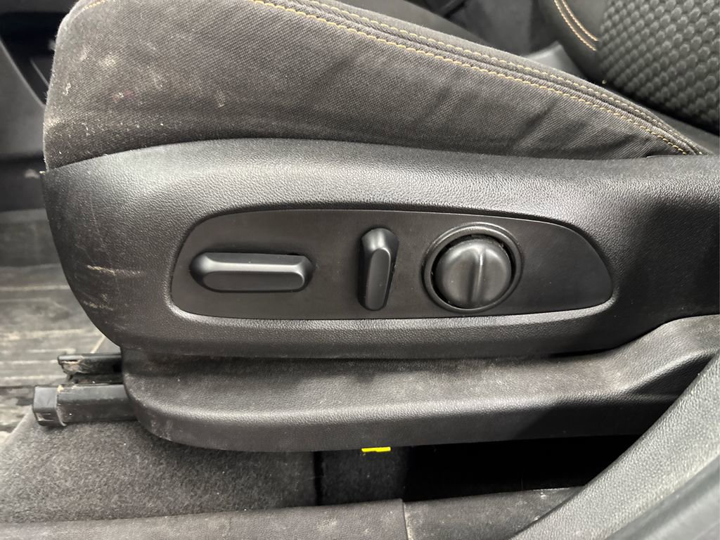 Used 2018 GMC Terrain SLE w/ Driver Convenience Package image 36