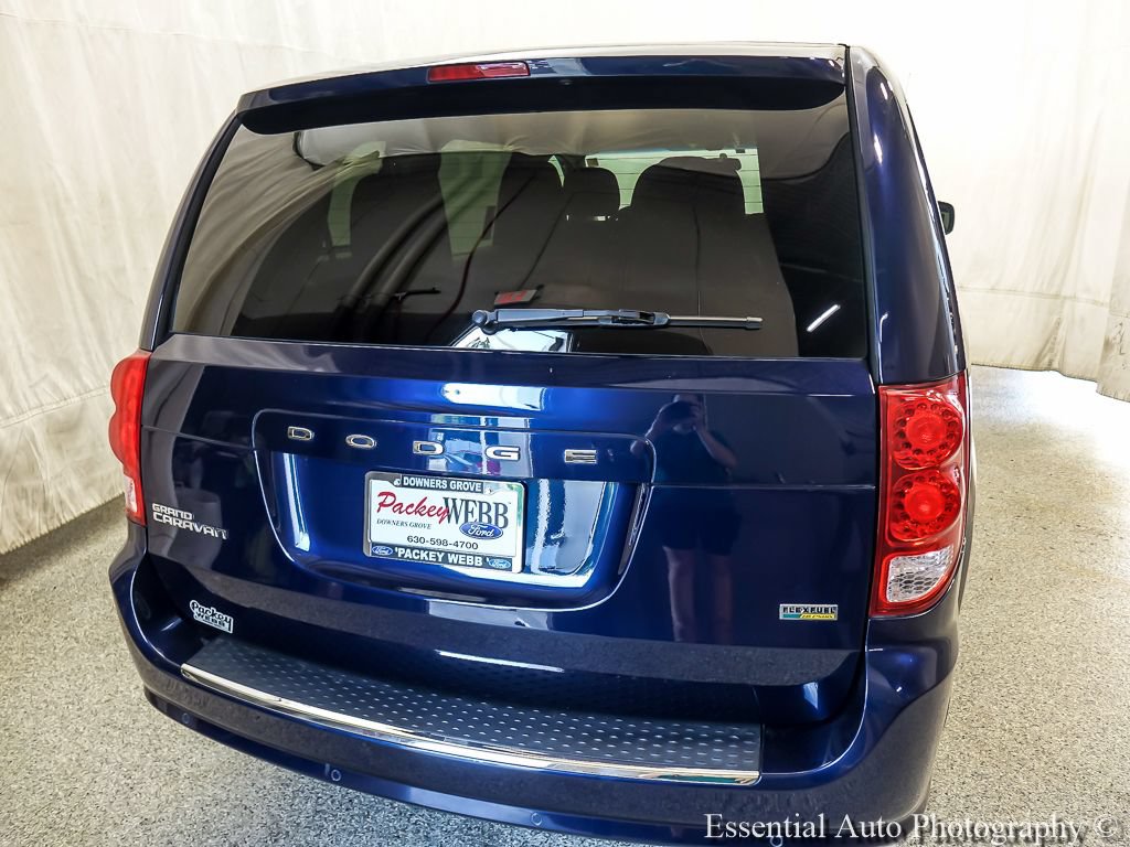 Used 2017 Dodge Grand Caravan SE FWD image 6