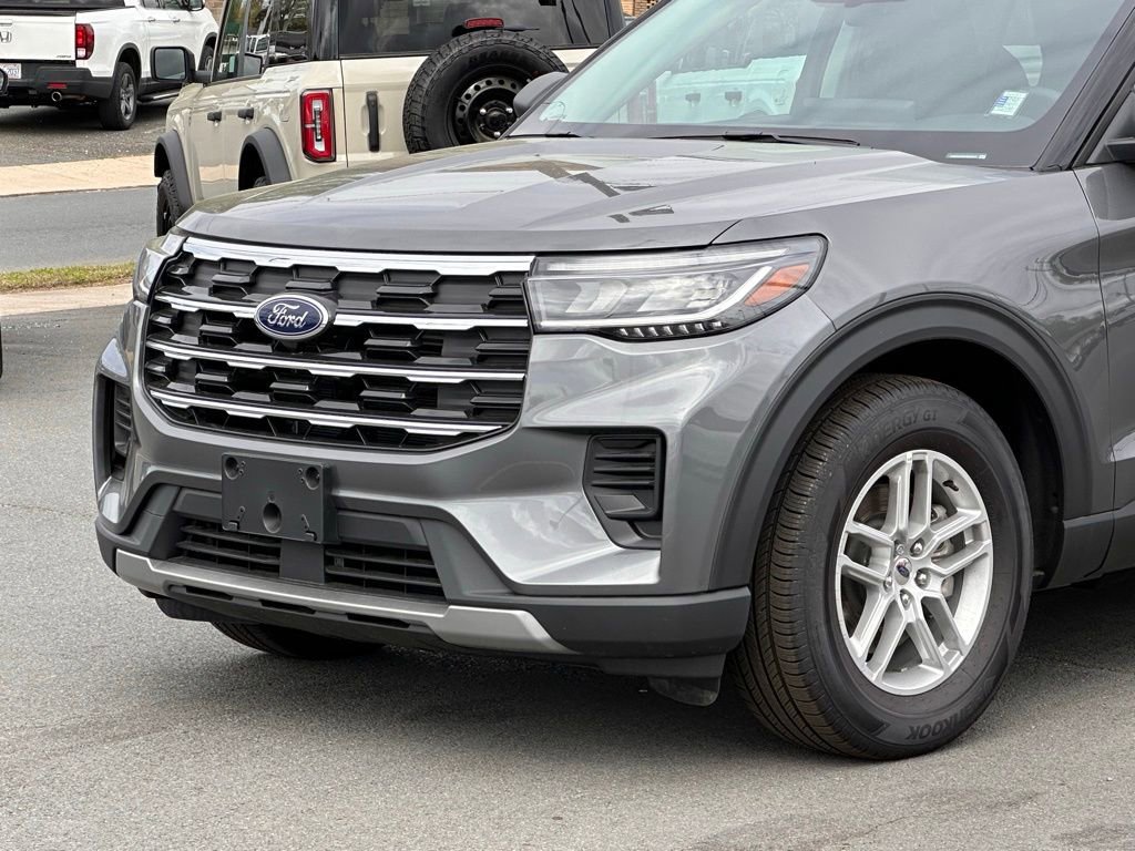 New 2026 Ford Explorer Active image 35