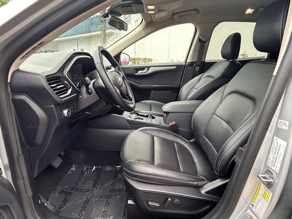 Certified 2020 Ford Escape SEL FWD image 10