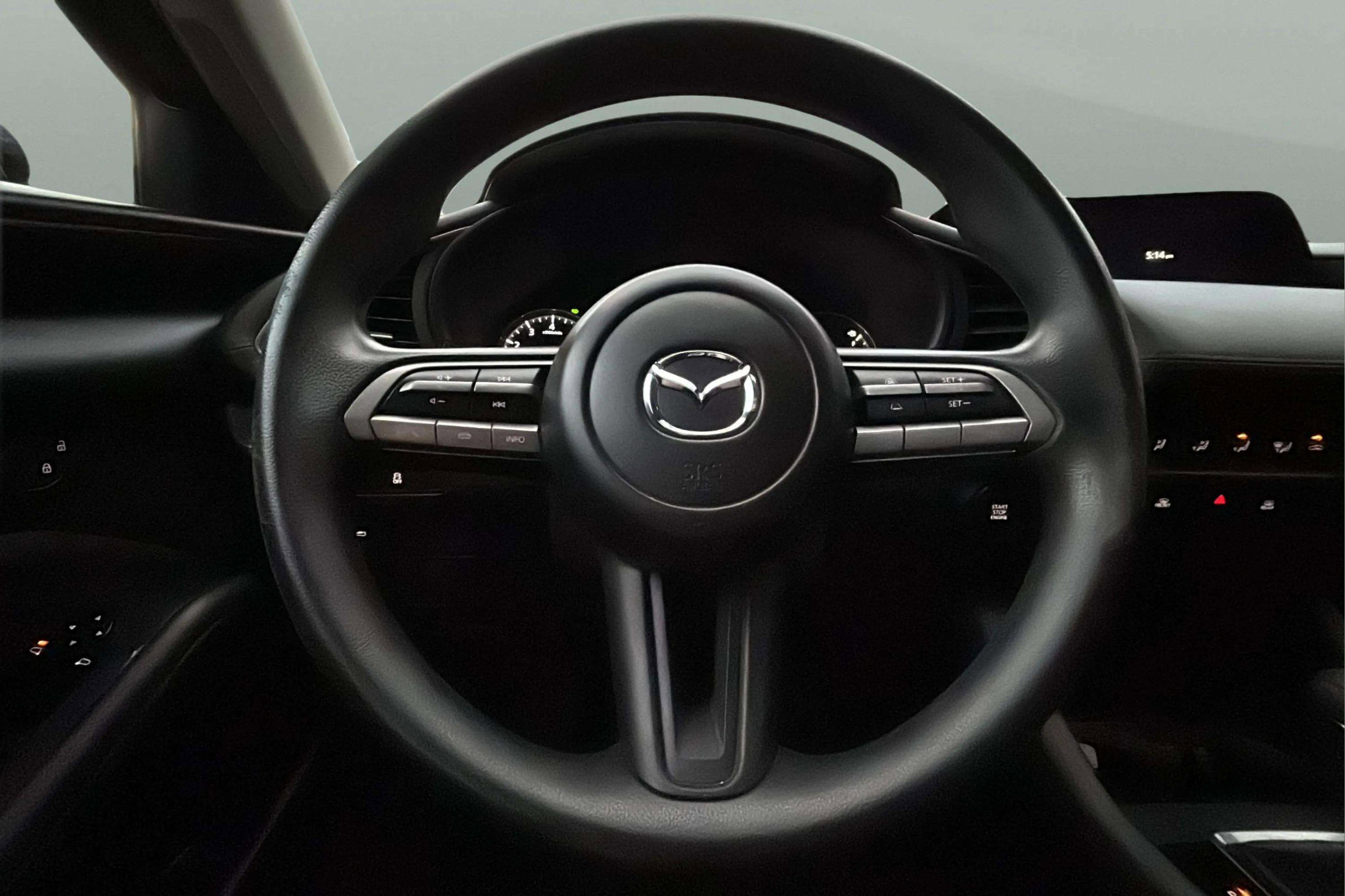 Used 2021 MAZDA MAZDA3 s image 27