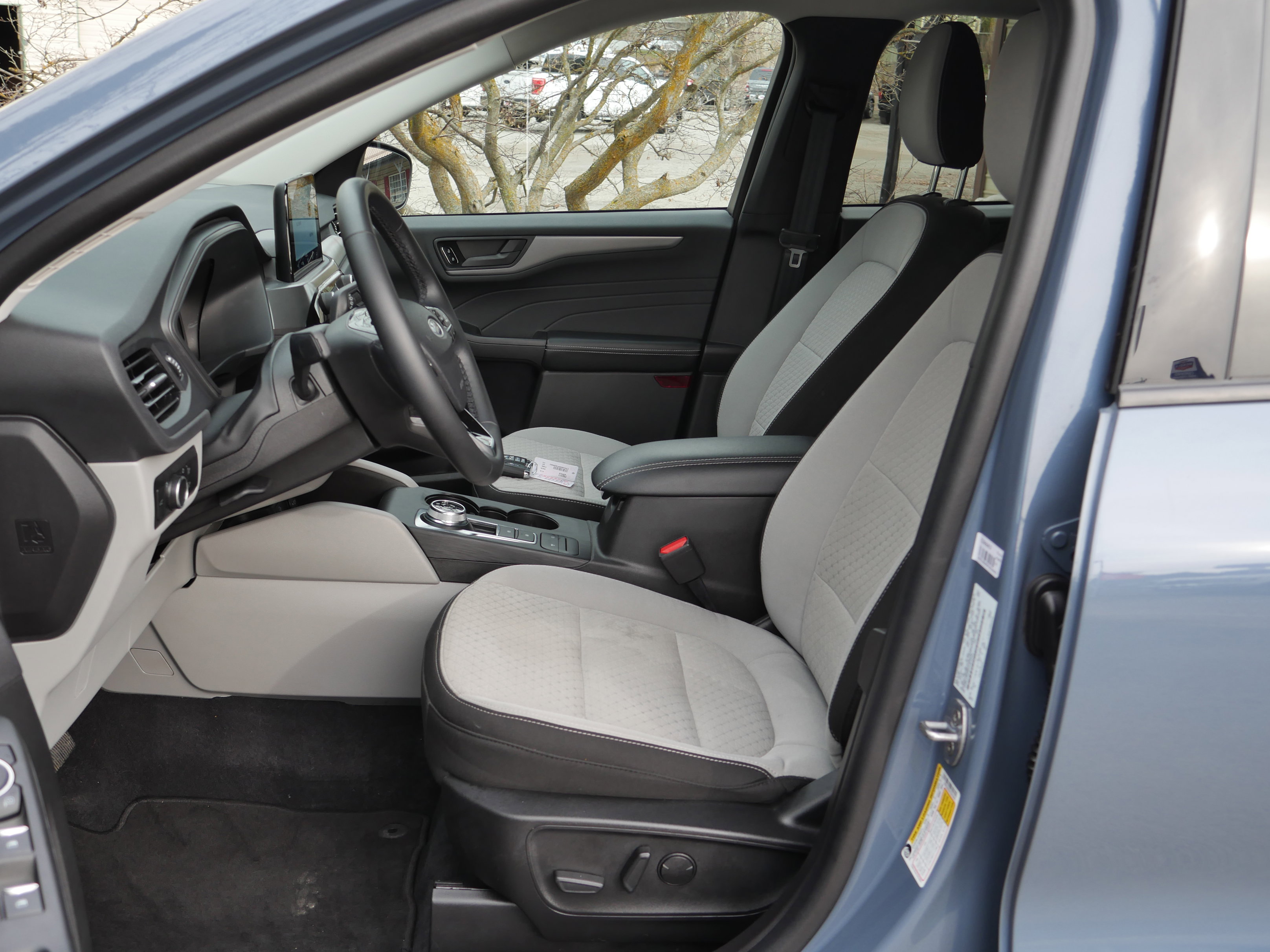 Certified 2023 Ford Escape Active image 3