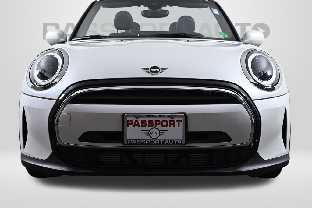 Certified 2024 MINI Cooper image 2