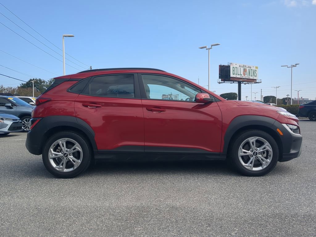 Used 2022 Hyundai Kona SEL image 12