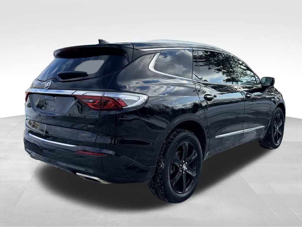 Used 2023 Buick Enclave Essence w/ Experience Buick Package image 6