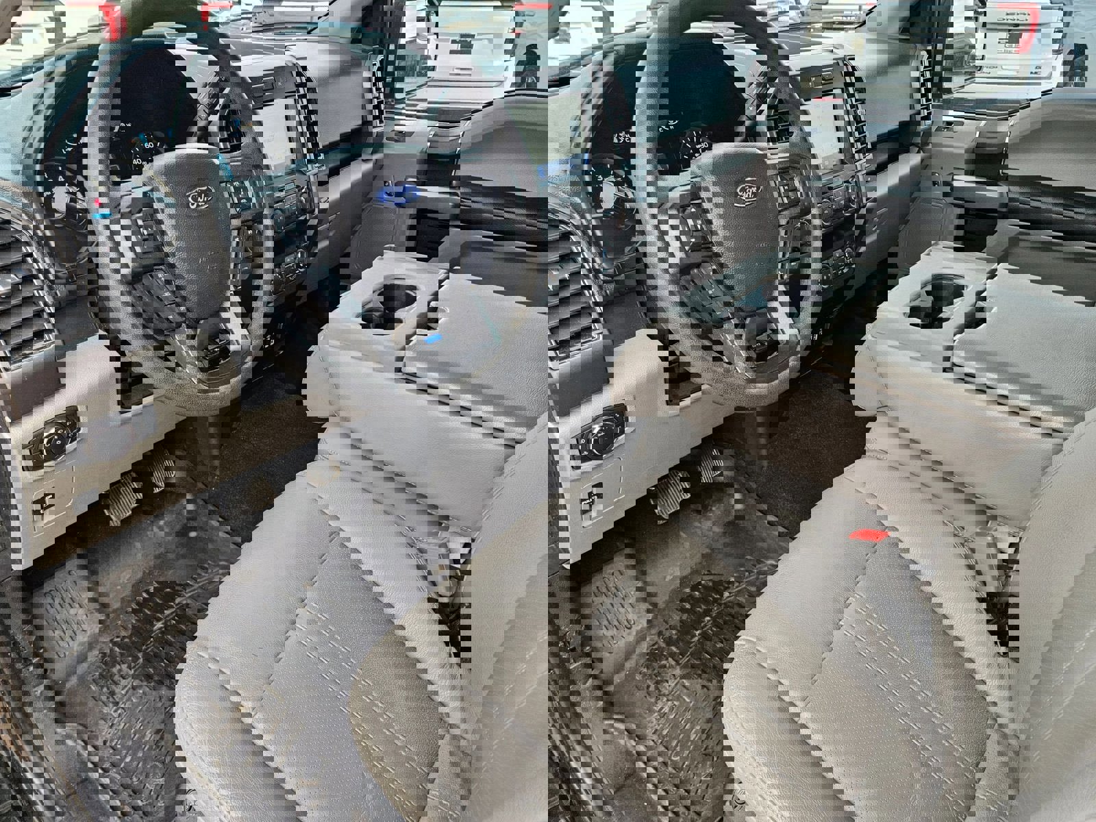 Used 2020 Ford F150 XLT image 11