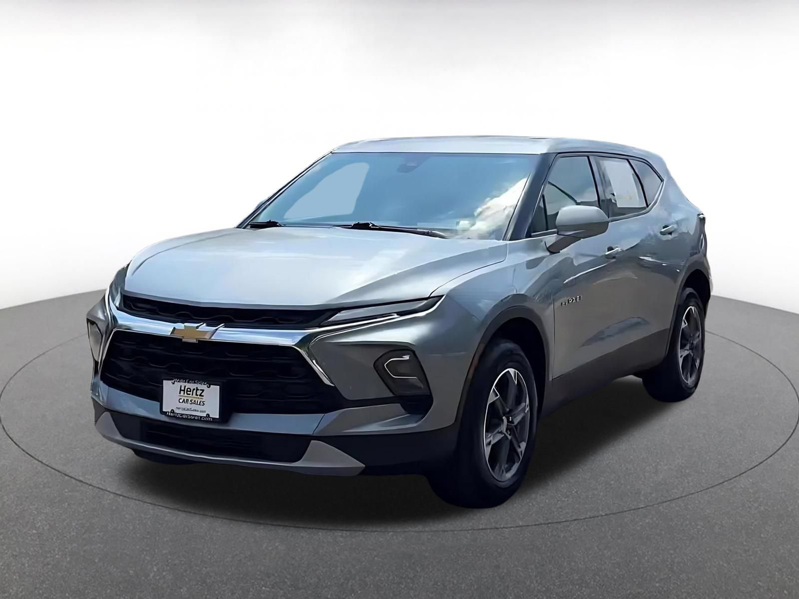 Used 2025 Chevrolet Blazer LT FWD image 7