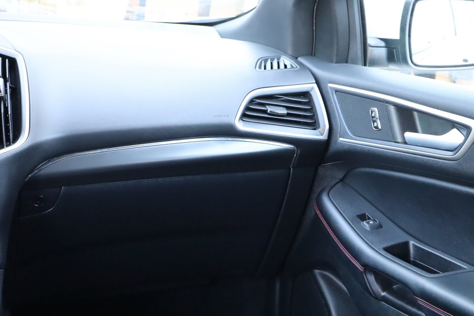 Used 2022 Ford Edge ST-Line AWD/4WD image 31