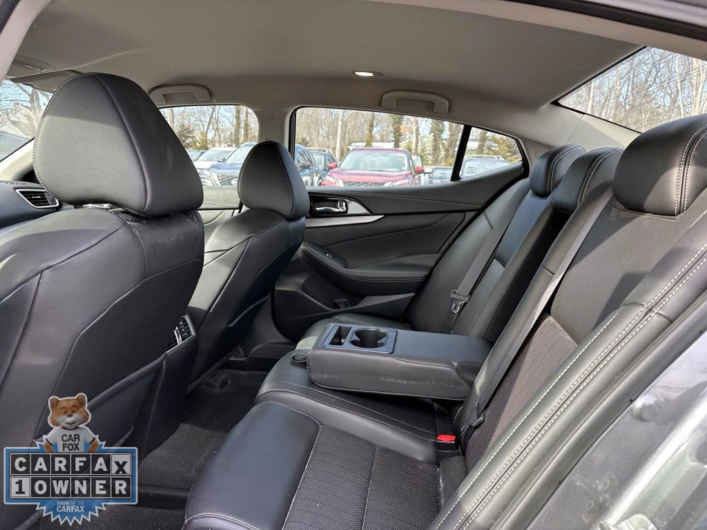 Used 2018 Nissan Maxima 3.5 SV image 13