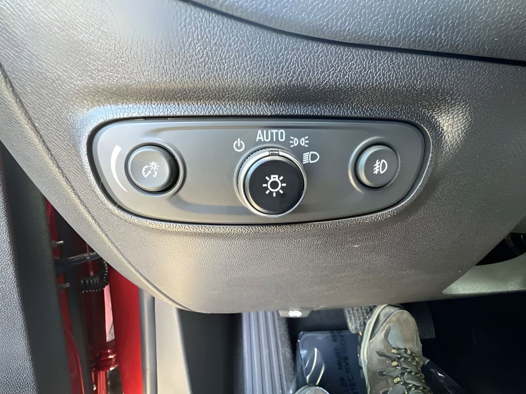 Certified 2023 Chevrolet Equinox Premier image 18