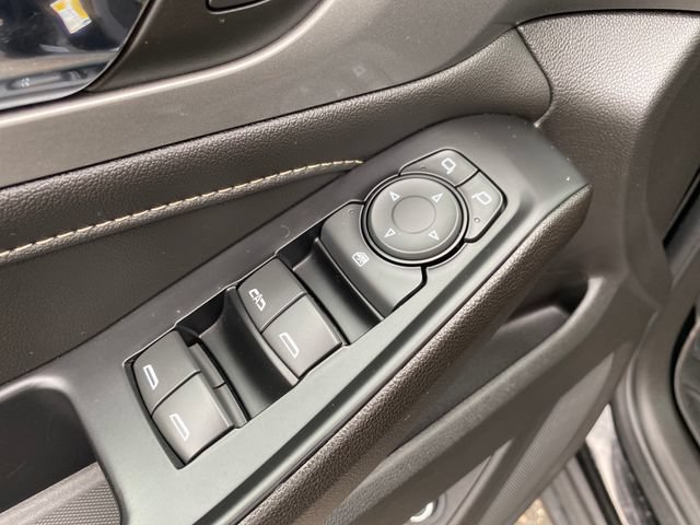 Certified 2023 Chevrolet Traverse LT w/ LPO, Floor Liner Package AWD/4WD image 17