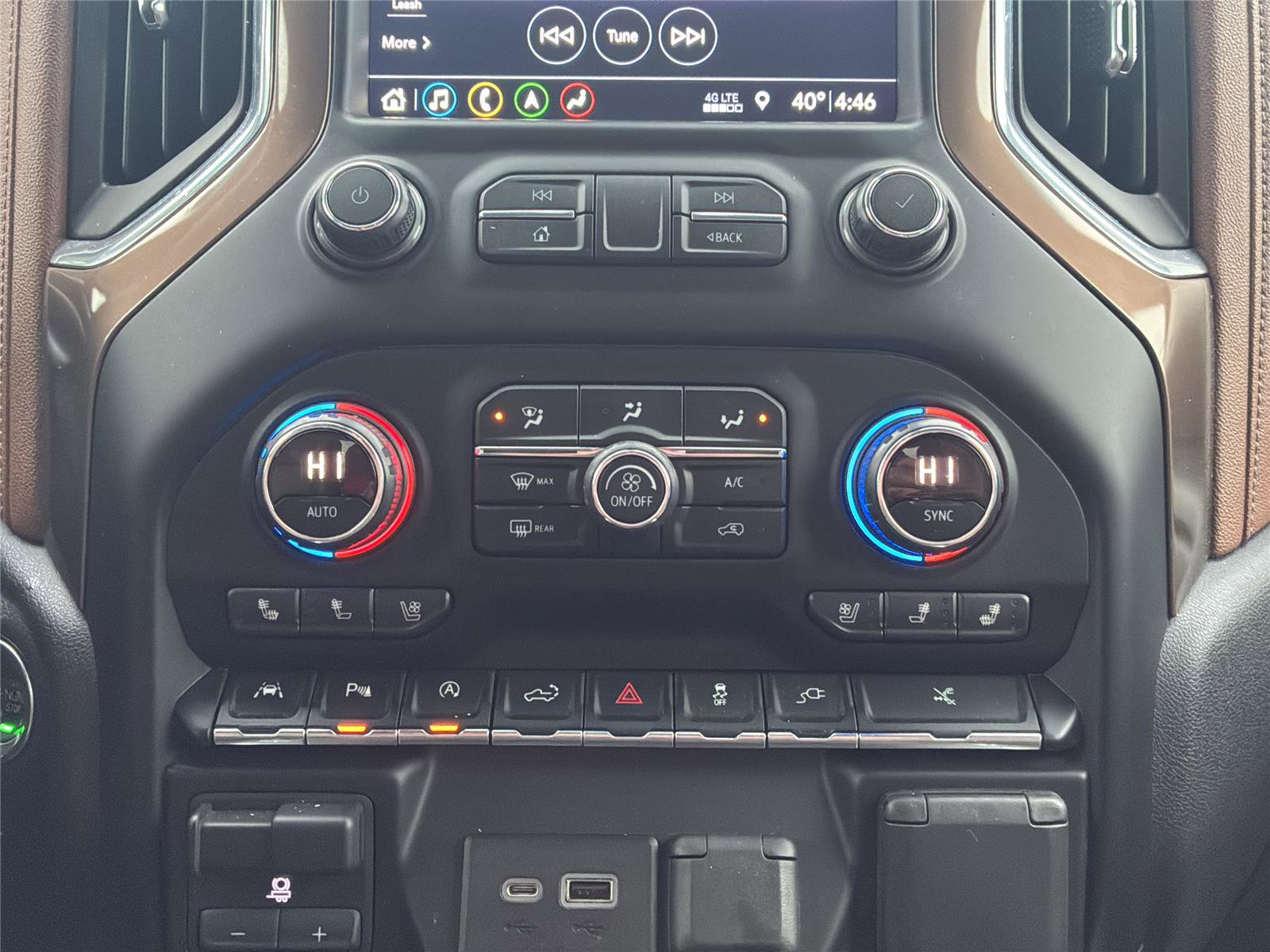 Used 2019 Chevrolet Silverado 1500 High Country w/ Trailer Camera Package image 23