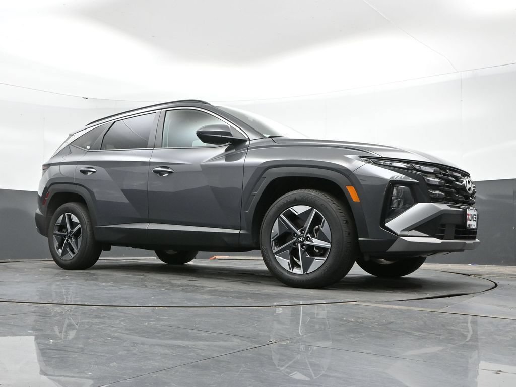 Used 2025 Hyundai Tucson SEL AWD/4WD image 41