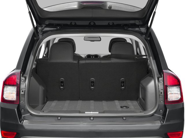 Used 2016 Jeep Compass High Altitude AWD/4WD image 15