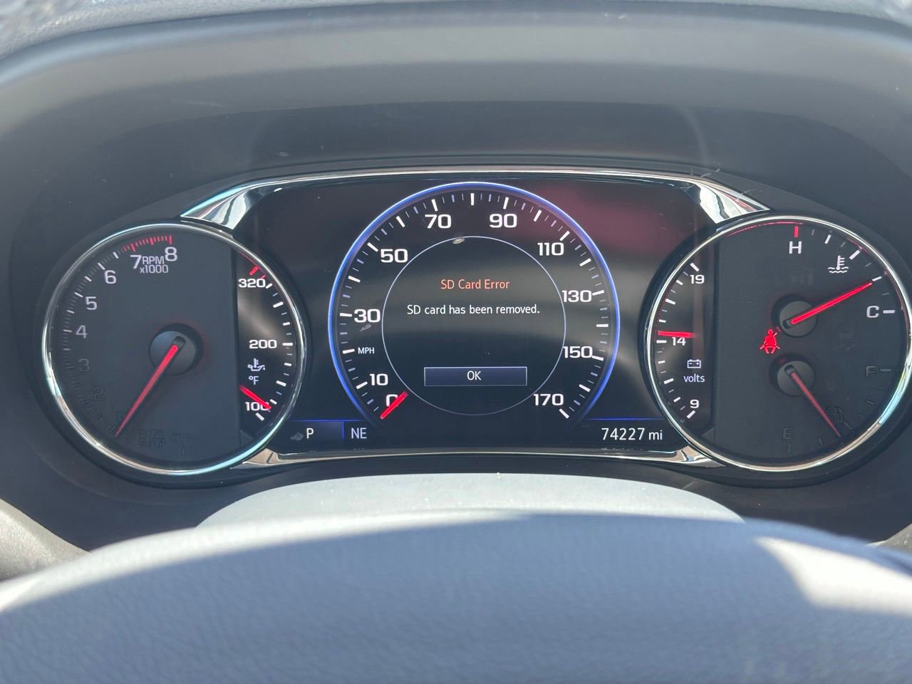 Used 2021 GMC Acadia Denali AWD/4WD image 32