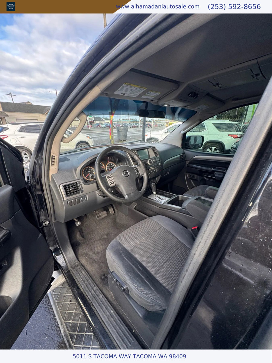 Used 2010 Nissan Armada SE image 17