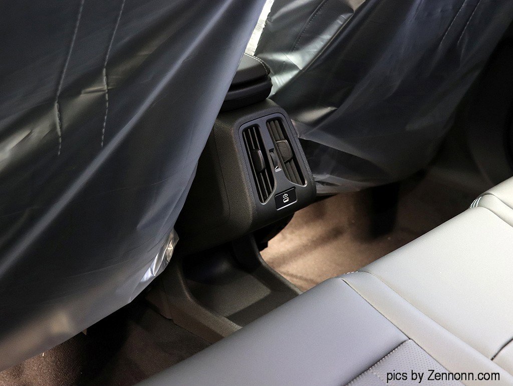 New 2026 BMW X1 xDrive28i w/ M Sport Package image 14