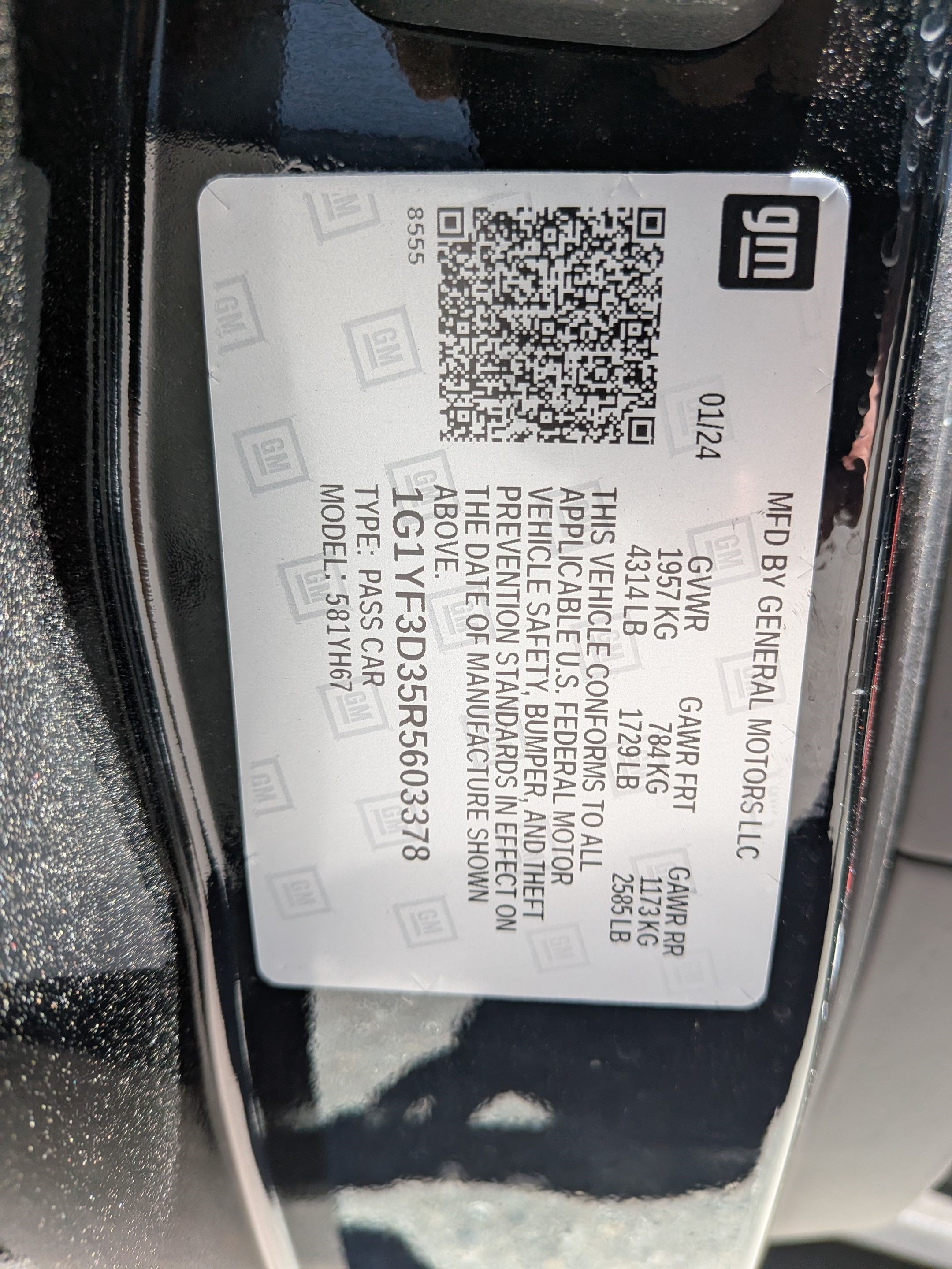 Used 2024 Chevrolet Corvette Z06 w/ Stealth Interior Trim Package RWD image 30