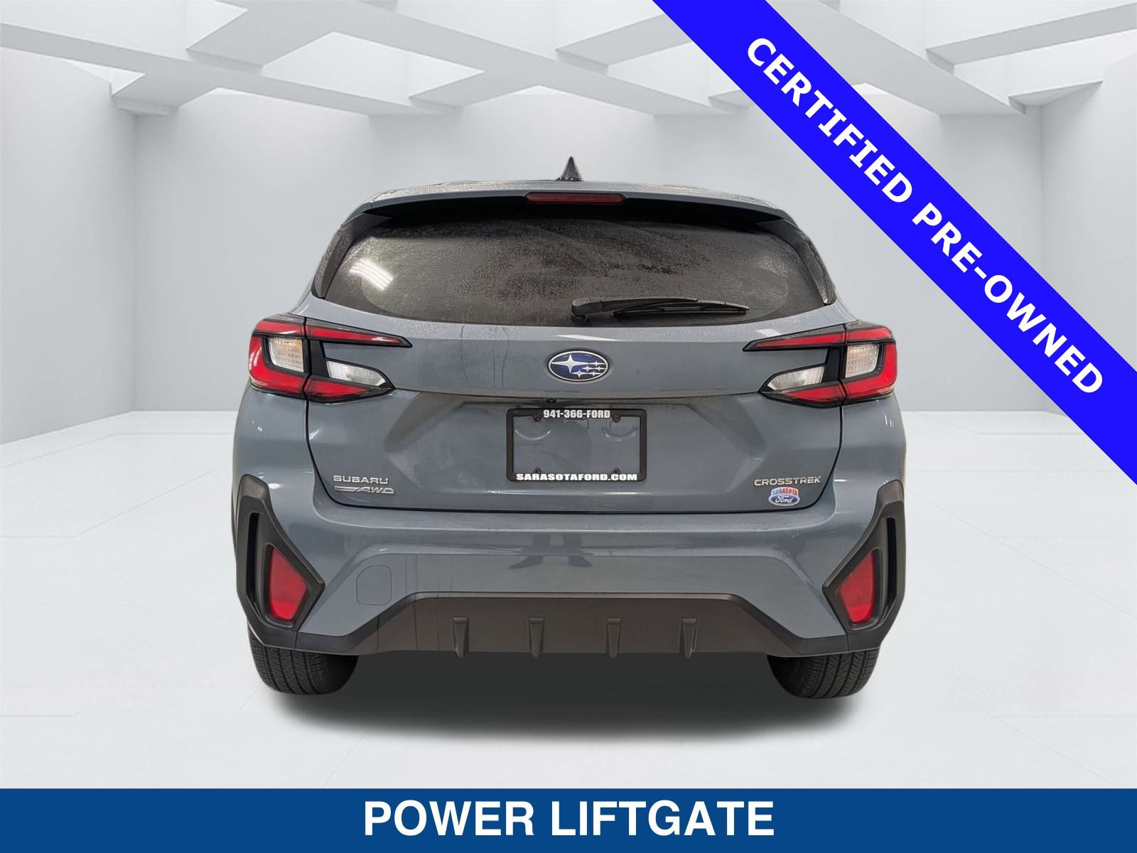 Used 2024 Subaru Crosstrek 2.0i w/ Crosstrek Mirror Package image 5