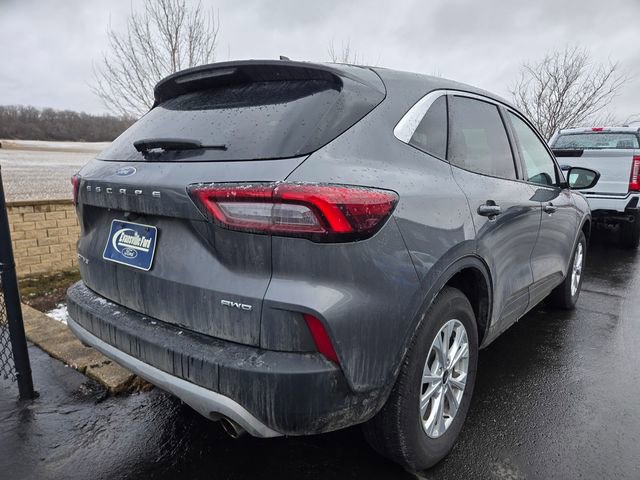 Used 2023 Ford Escape Active image 4