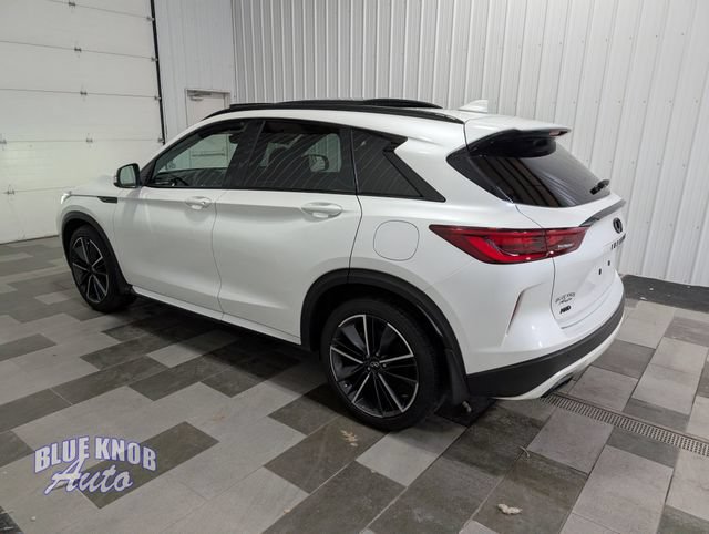Used 2023 INFINITI QX50 Sport AWD/4WD image 2