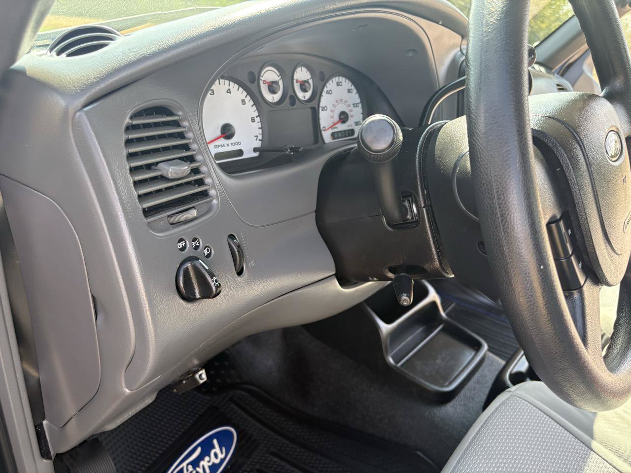 Used 2006 Ford Ranger Sport RWD image 36