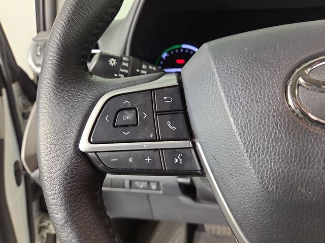 Used 2021 Toyota Sienna XLE w/ XLE Plus Package FWD image 24