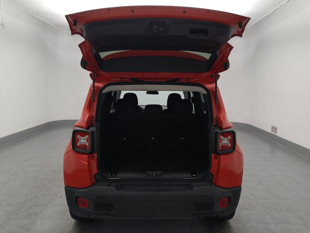 Used 2020 Jeep Renegade Sport FWD image 29