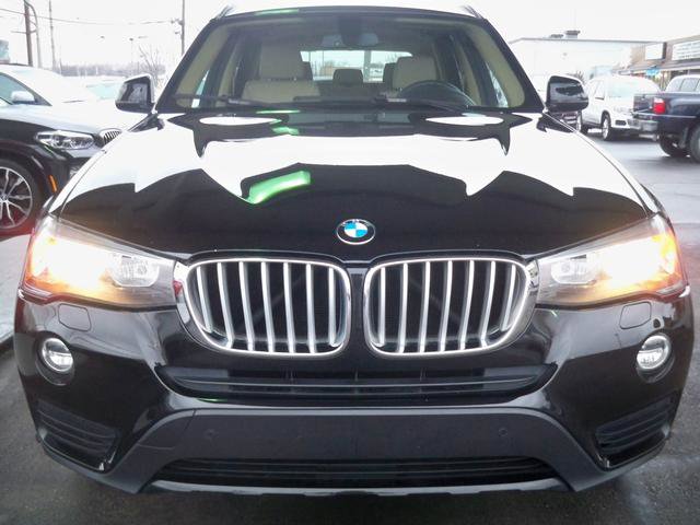 Used 2017 BMW X3 xDrive28i image 2