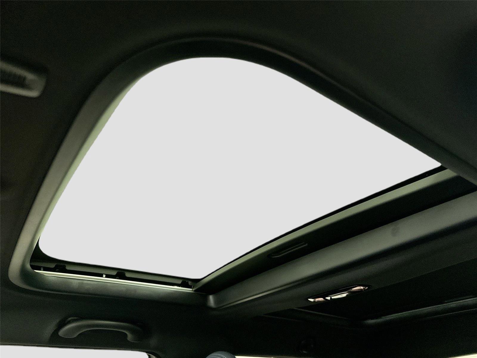 Certified 2025 MINI Cooper S FWD image 18