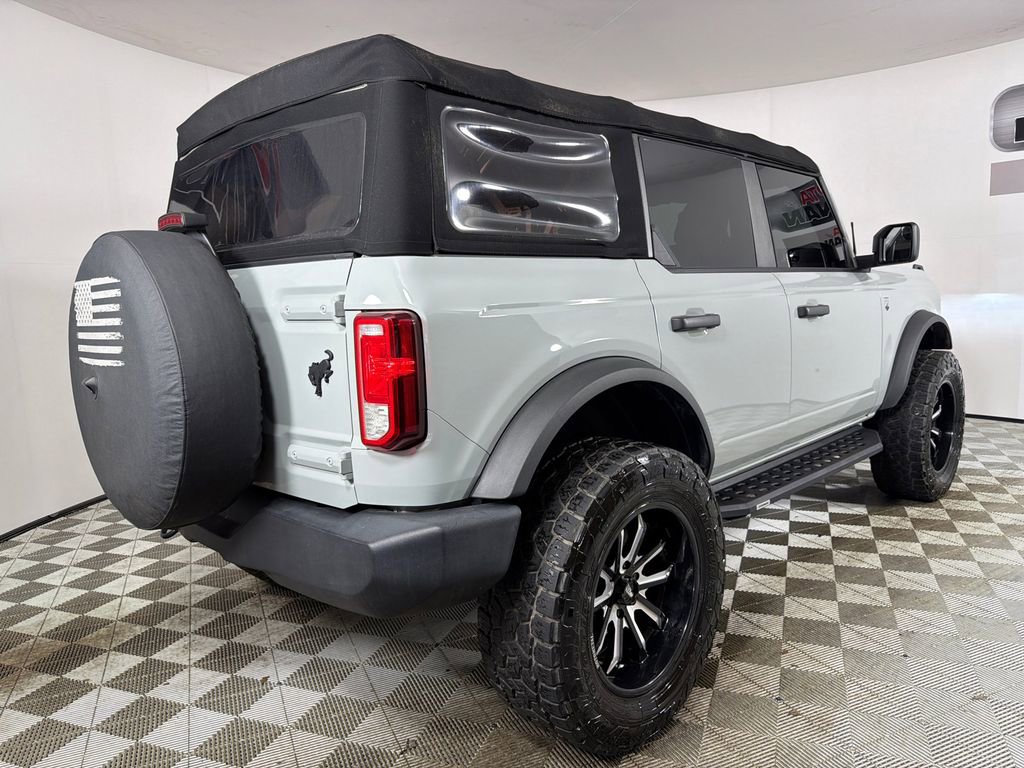Used 2021 Ford Bronco Big Bend image 3