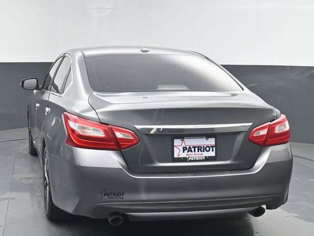 Used 2017 Nissan Altima 2.5 SL FWD image 4