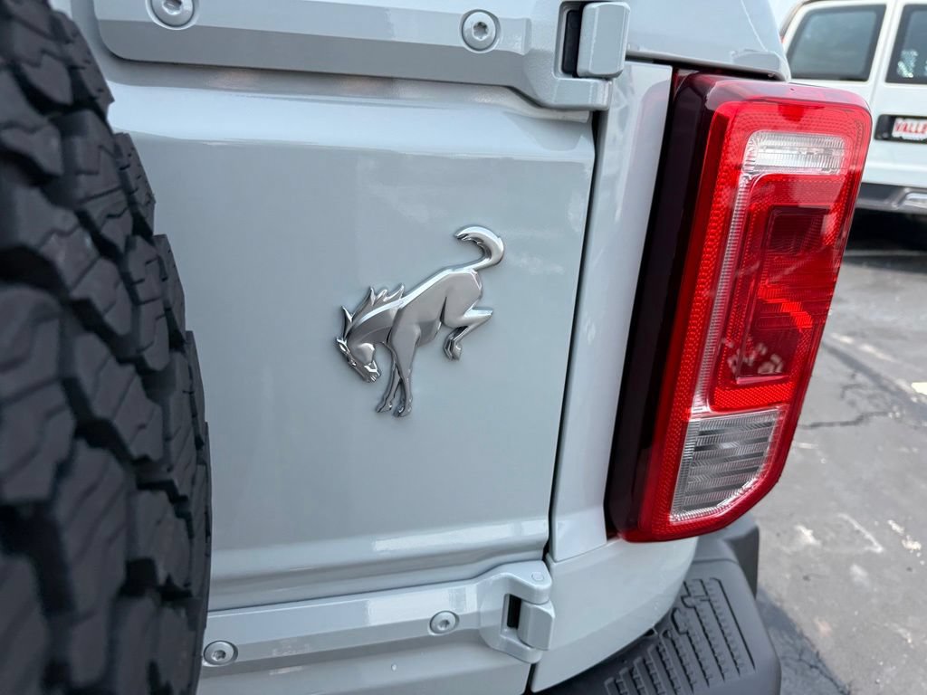 New 2026 Ford Bronco Heritage Edition AWD/4WD image 43