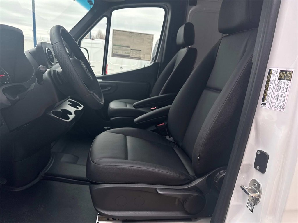 New 2025 Mercedes-Benz Sprinter 2500 image 16