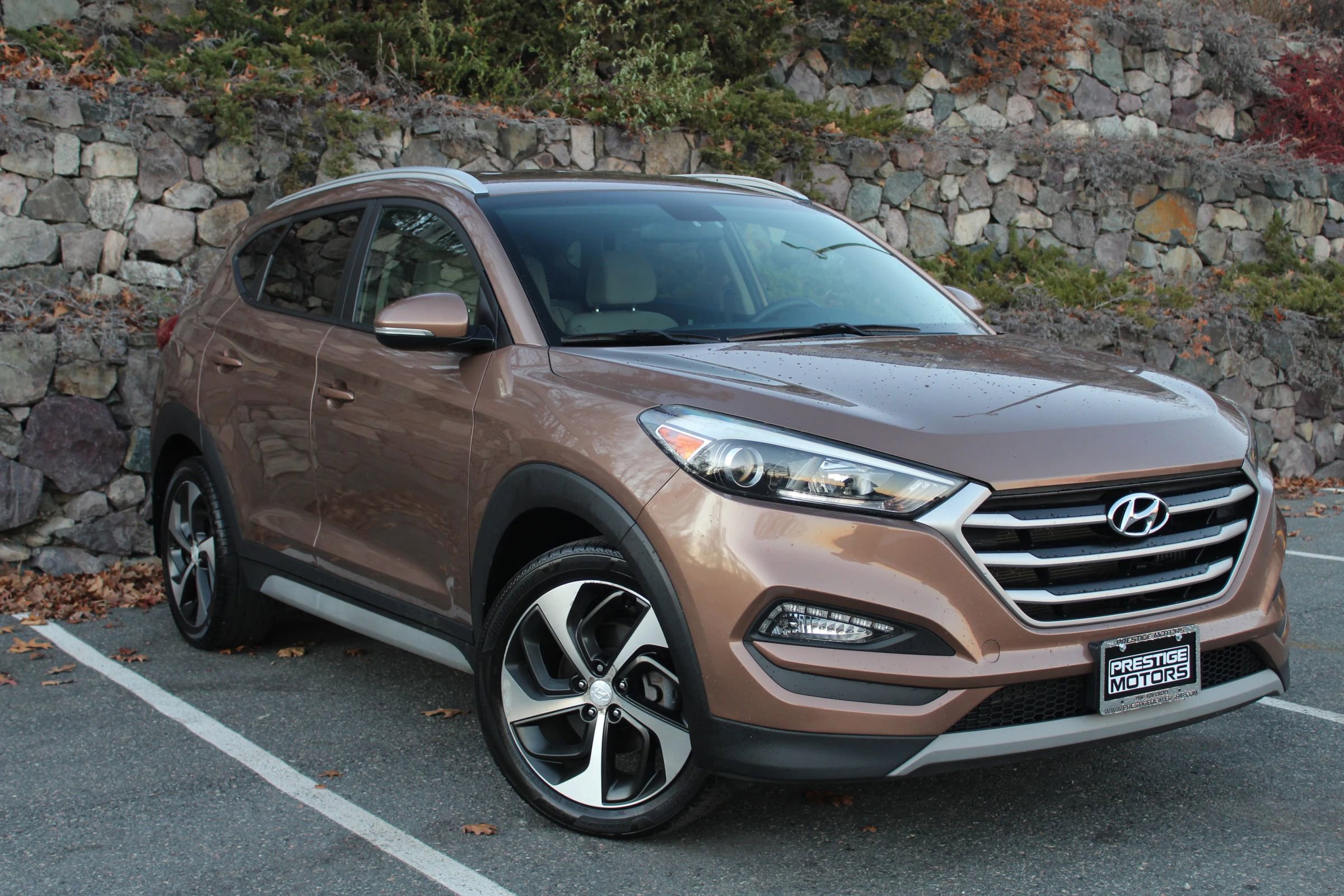 Used 2017 Hyundai Tucson Sport image 4
