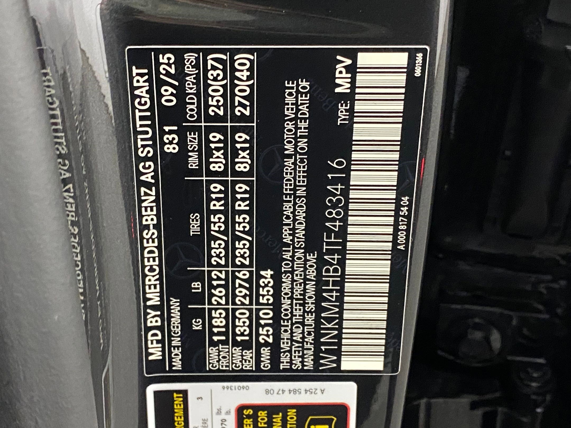 Used 2026 Mercedes-Benz GLC 300 4MATIC image 21