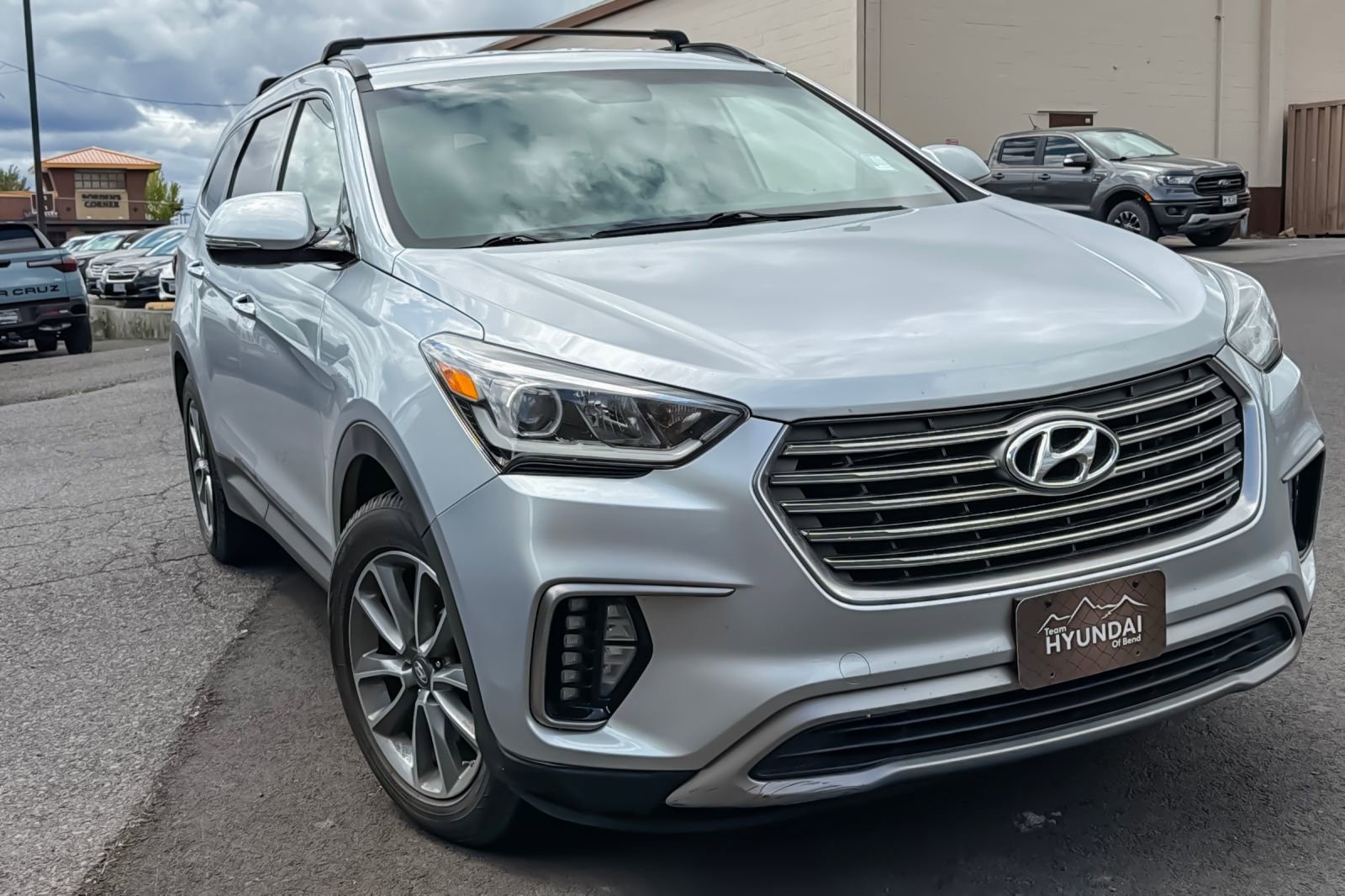Used 2017 Hyundai Santa Fe Limited AWD/4WD video 2