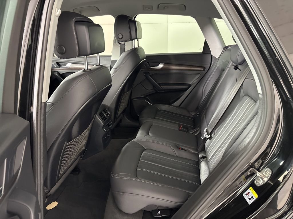 Used 2023 Audi Q5 2.0T Premium AWD/4WD image 24