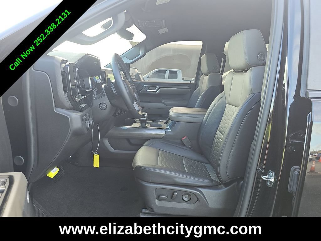 Used 2024 Chevrolet Silverado 1500 ZR2 w/ Technology Package AWD/4WD image 4