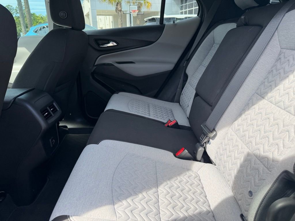 Used 2023 Chevrolet Equinox LS w/ LS Convenience Package image 9