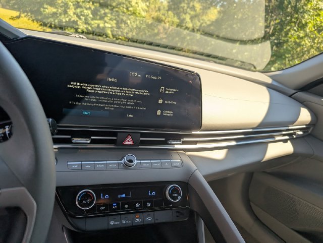 Certified 2024 Hyundai Elantra SEL FWD image 19