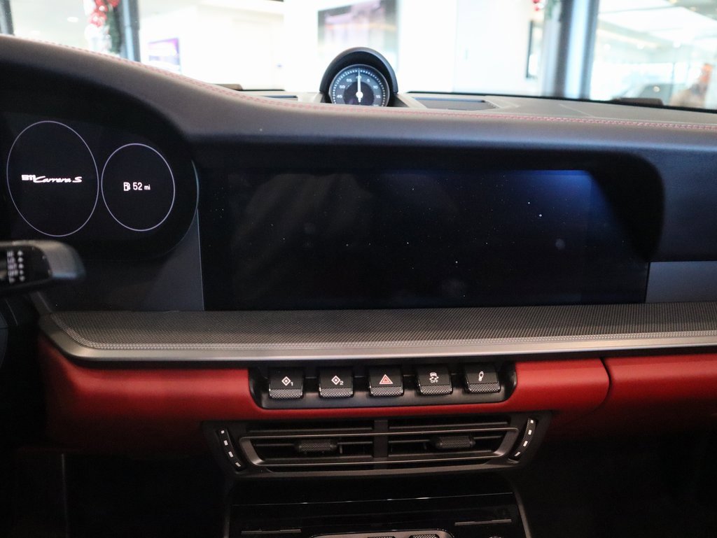 Used 2020 Porsche 911 Carrera S image 40