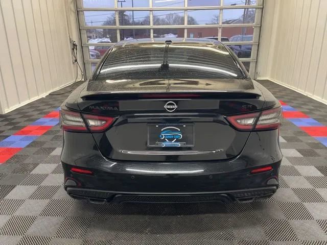 Used 2023 Nissan Maxima SR image 4