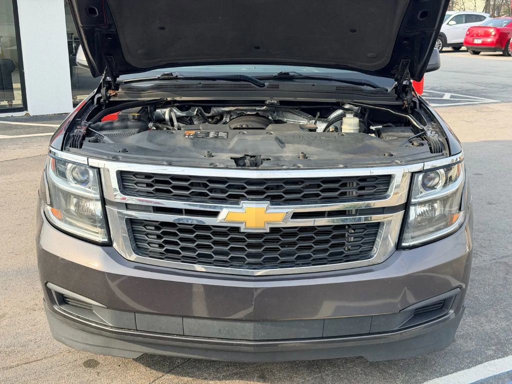 Used 2015 Chevrolet Suburban LT image 10