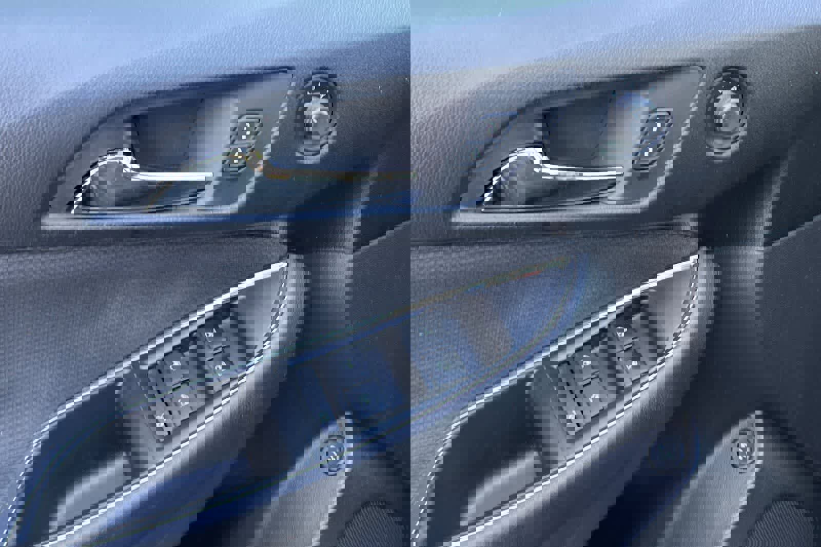 Used 2017 Chevrolet Cruze LT image 15