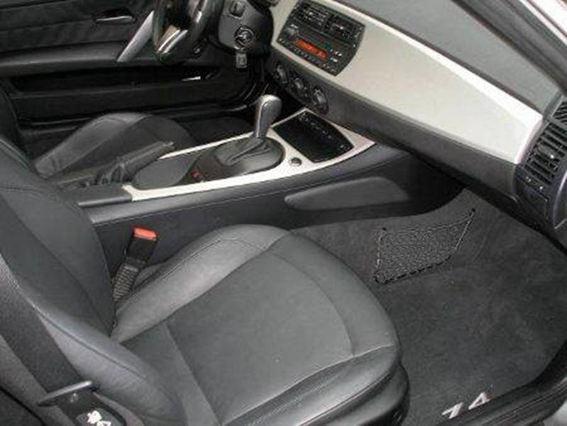 Used 2005 BMW Z4 3.0i RWD image 5