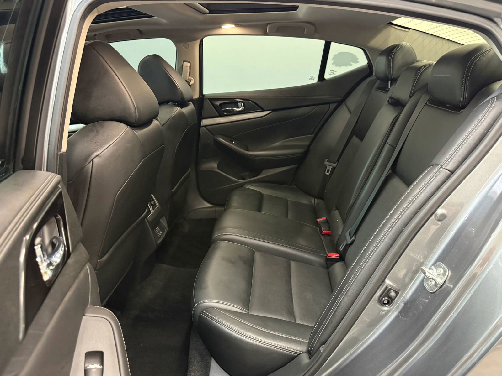 Used 2018 Nissan Maxima 3.5 SL FWD image 19