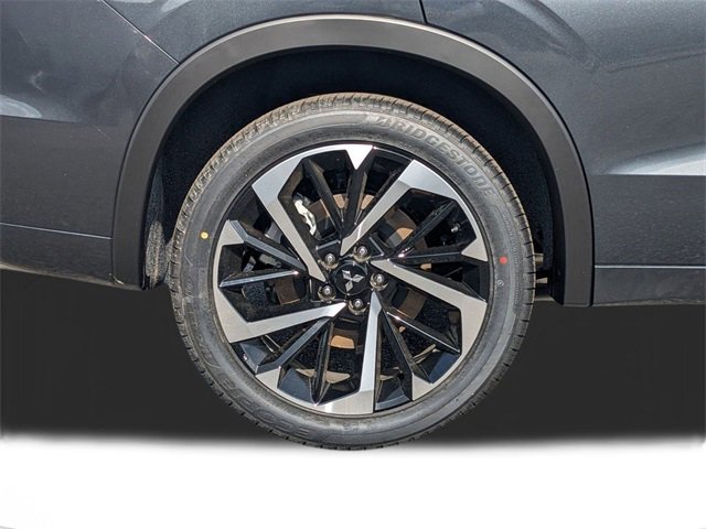 New 2025 Mitsubishi Outlander SEL image 12